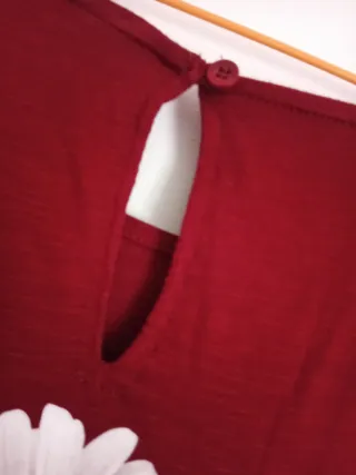 Camiseta Desigual talla S/36 bonito estampado.