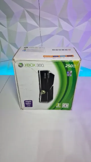 Xbox 360 Slim Completa in Scatola 🇵🇹