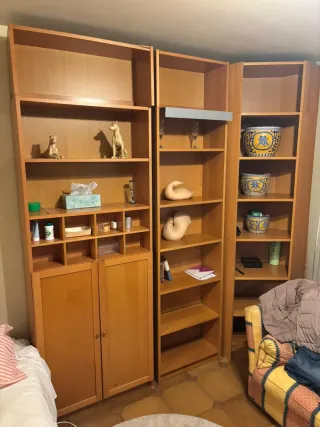 Estanterías de madera