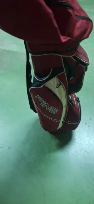 Bolsa de Golf Ping Roja y Beige