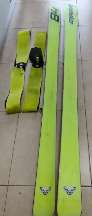 Esquís Dynafit Speedfit 84 + Pieles de foca