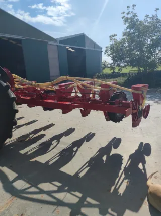 Sembradora neumática Lelysem 10 cuerpos girasol