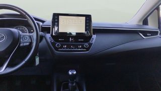 Toyota Corolla 1.8 125 Híbrido Active Tech E-CVT Sedán 90 kW (122 CV)
