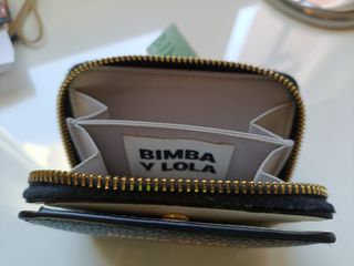 Cartera Bimba y Lola negra con asa verde