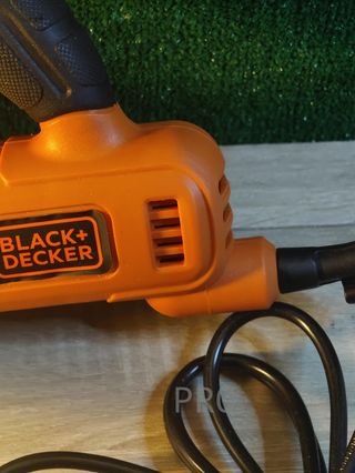 Mini sierra circular con cable BLACK+DECKER