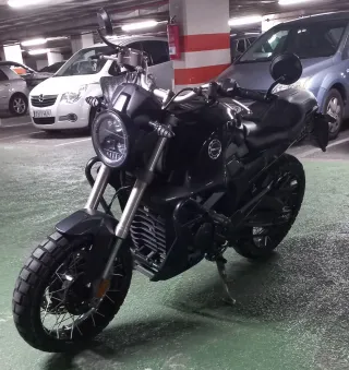 Zontes 125 Negra/Gris