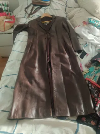 Abrigo largo de piel marrón Talla XL