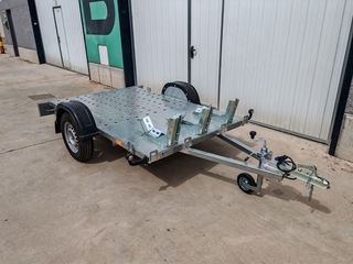 NUEVO: Remolque portamotos piso plano