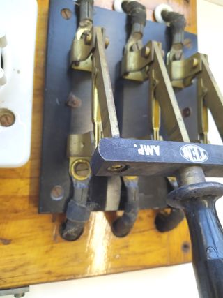 CUADRO ELECTRICO ANTIGUO-BASES PORCELANA 100A-