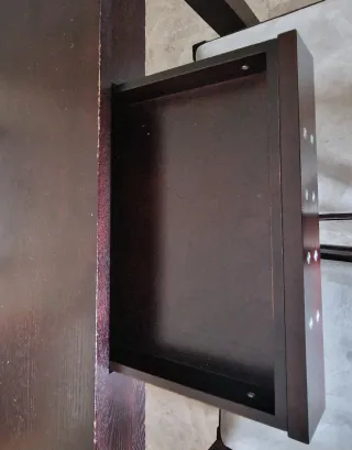 Taula i 4 cadires negre-marró