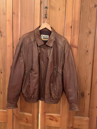 Cazadora de piel DEUBO marrón