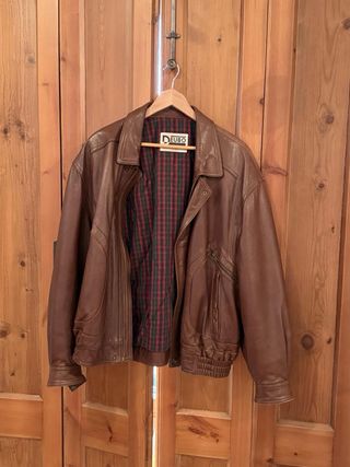 Cazadora de piel DEUBO marrón