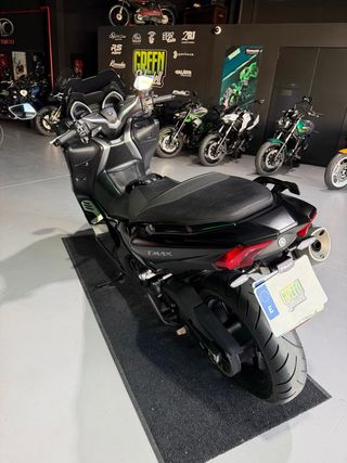 Yamaha TMAX 530