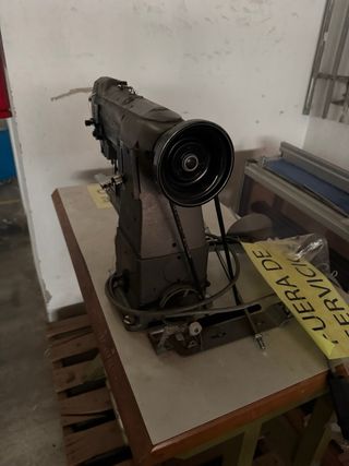 Máquina de coser Singer industrial