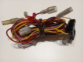 Alpine KCE-400BT Bluetooth PARROT