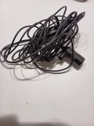 Alpine KCE-400BT Bluetooth PARROT