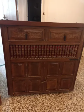 Mueble Castellano Madera Maciza
