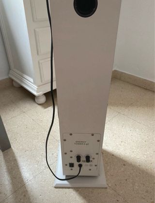 Altavoz Torre Blanco y Negro