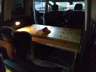 Mueble Camper Citroën Berlingo 2018+ laminado pino