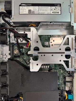 DELL POWEREDGE R250 4xLFF, 1x E-2314, 16GB RAM