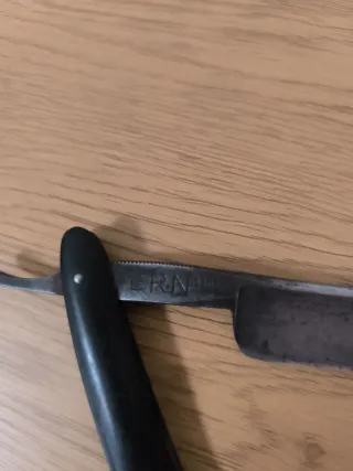 Lotto di 4 antichi coltellini da barbiere MOLTO RARI