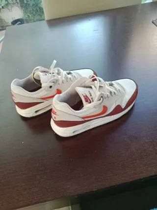 Zapatillas Nike Air Max Rojas y Blancas