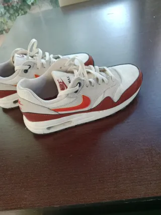 Zapatillas Nike Air Max Rojas y Blancas