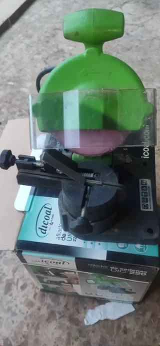 Afilador de cadenas con accesorios