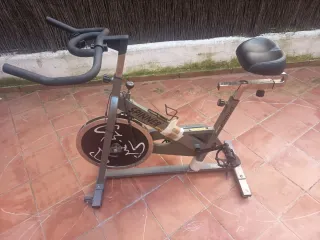 Bicicleta Estática Negra