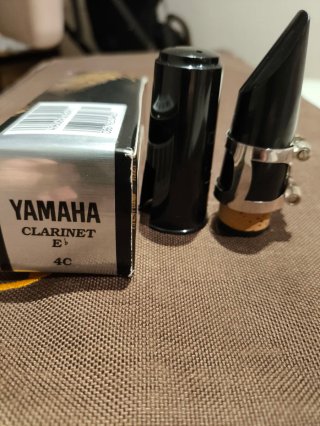 Boquilla Clarinete/Requinto Yamaha Eb 4C