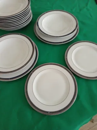 Servizio ceramica 12 pezzi