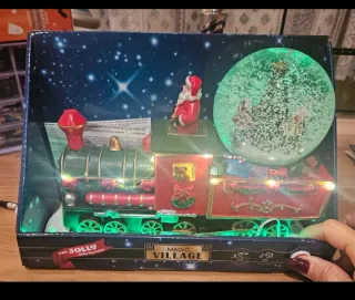 Tren Navideño Bola de Cristal Magic Village
