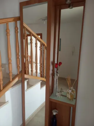 Mueble recibidor con iluminación