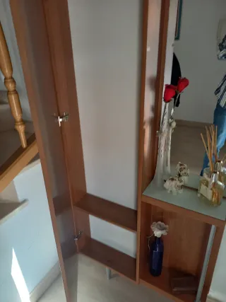 Mueble recibidor con iluminación