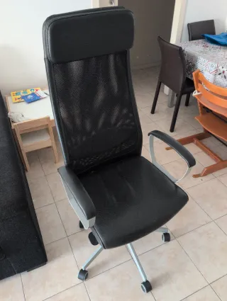 Silla de escritorio Ikea MARKUS Negra