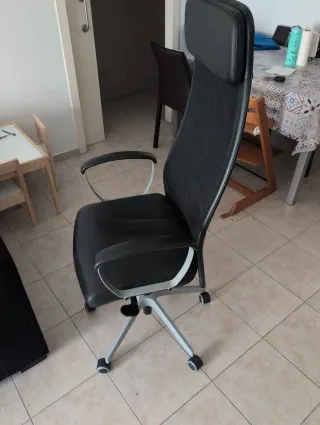 Silla de escritorio Ikea MARKUS Negra