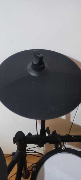 Batería Electrónica Alesis Nitro Max