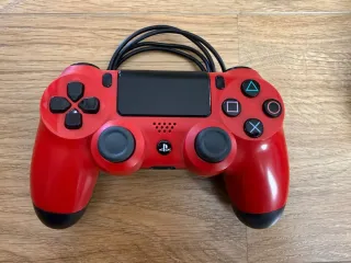 PS4 (PlayStation 4) Nera + FIFA 18