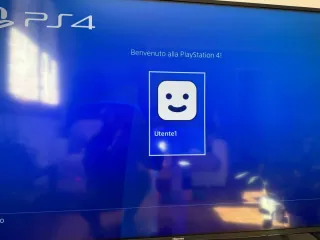 PS4 (PlayStation 4) Nera + FIFA 18