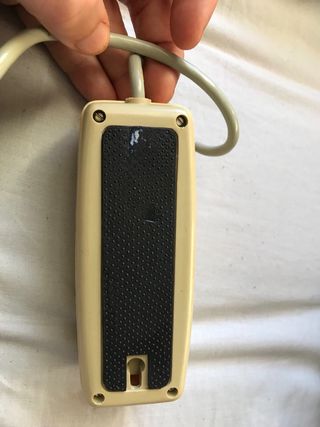 Antiguedad mando a distancia más antiguo del mundo