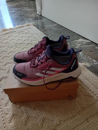 Deportivos Adidas Terrex