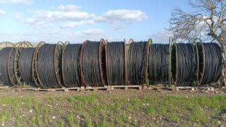 Rollos de goma de goteo con carretes