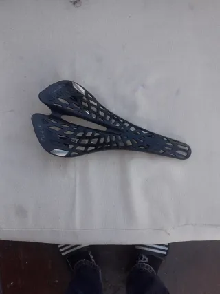 Sillín Vertu BTT / XC Negro