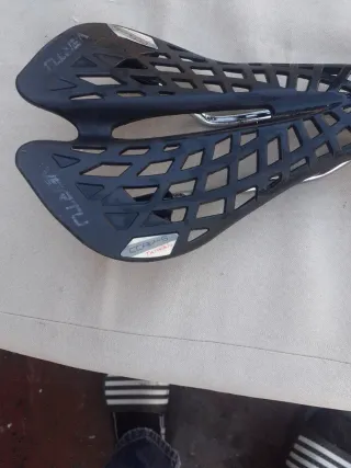 Sillín Vertu BTT / XC Negro