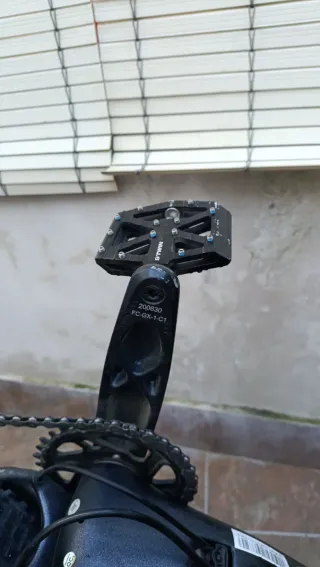 Bicicleta SCOTT, carbono, 9,2Kg. Montaña Negra.