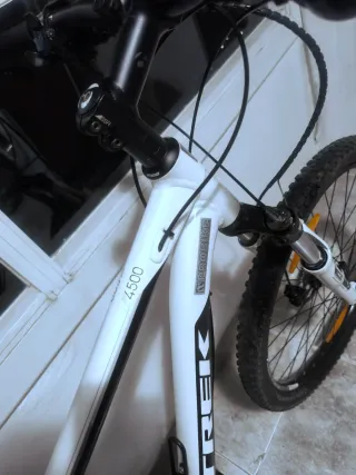 Bicicleta Trek 4500 Disc Alpha Gold #TMB #deporte