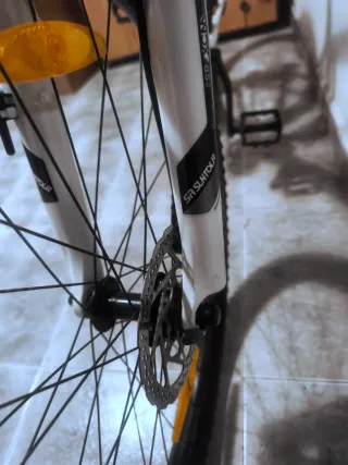 Bicicleta Trek 4500 Disc Alpha Gold #TMB #deporte