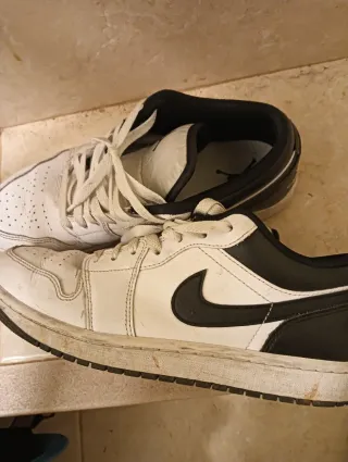 Nike Jordan Blancas y Negras