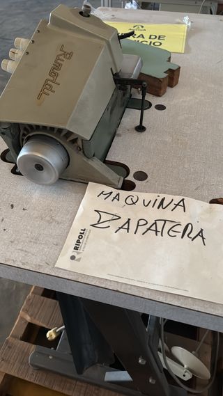 Máquina de coser Singer 892