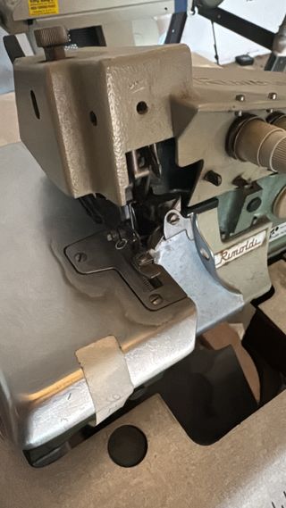 Máquina de coser Singer 892